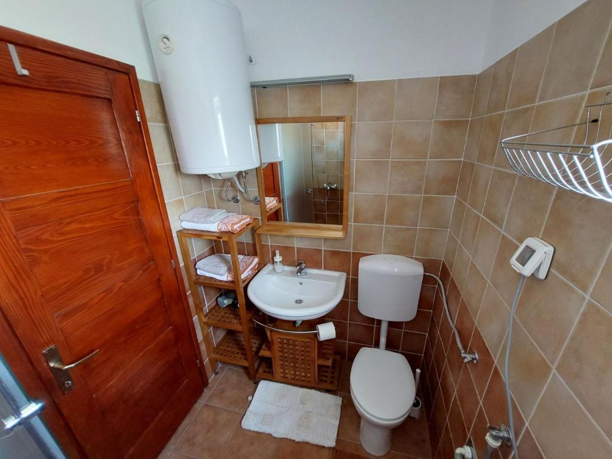 Apartamento Apartman Iskra Jadranovo Exterior foto